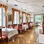 מלון Radisson Blu Altstadt.