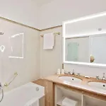 מלון Radisson Blu Altstadt. זלצבורג