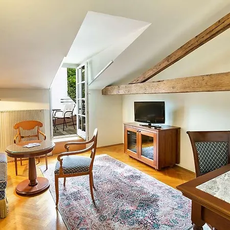 Hotel Radisson Blu Altstadt, 5*