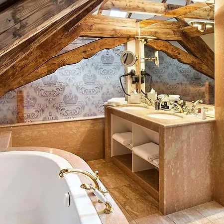 Radisson Blu Altstadt.