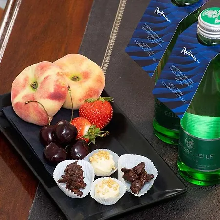 Hotel Radisson Blu Altstadt.