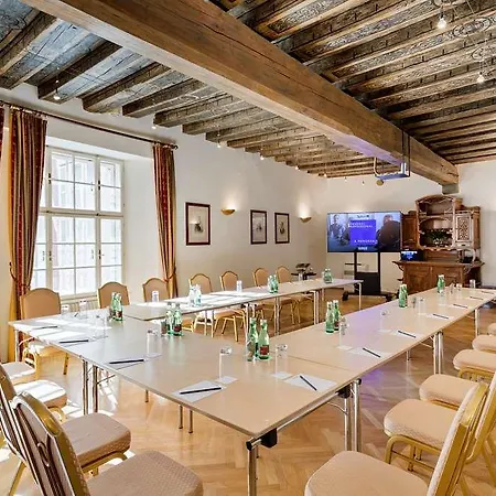 Hotel Radisson Blu Altstadt.