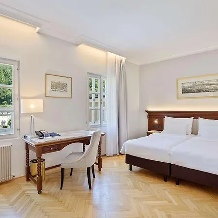 Radisson Blu Altstadt, Hotel