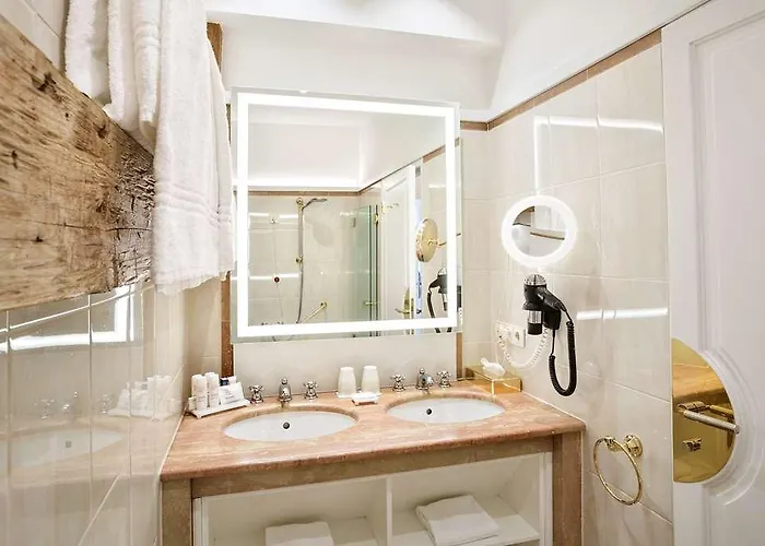 Hotel Radisson Blu Altstadt.