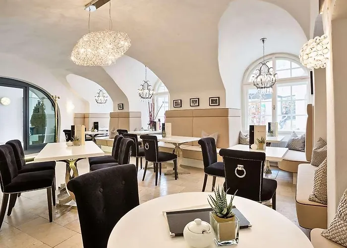 Hotel Radisson Blu Altstadt. Solnohrad