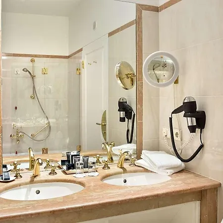 Hotel Radisson Blu Altstadt. Salzbourg