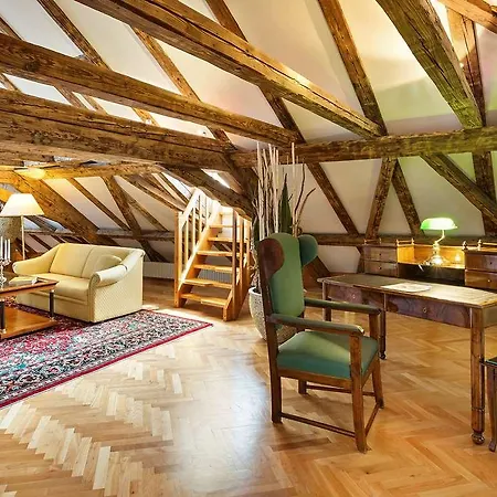 Hotel Radisson Blu Altstadt. Salzburgo