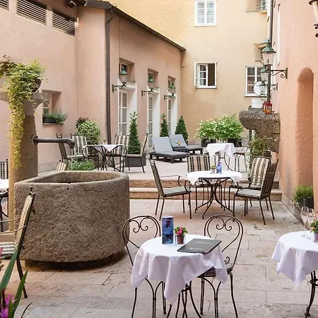 Hotel Radisson Blu Altstadt. Salzburgo