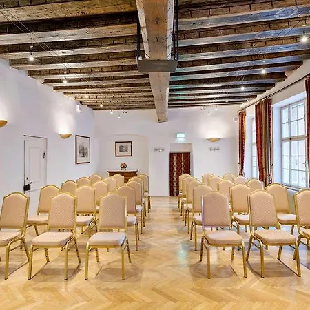 Radisson Blu Altstadt. Salzbourg