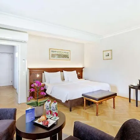 Radisson Blu Altstadt. Hotel 5*